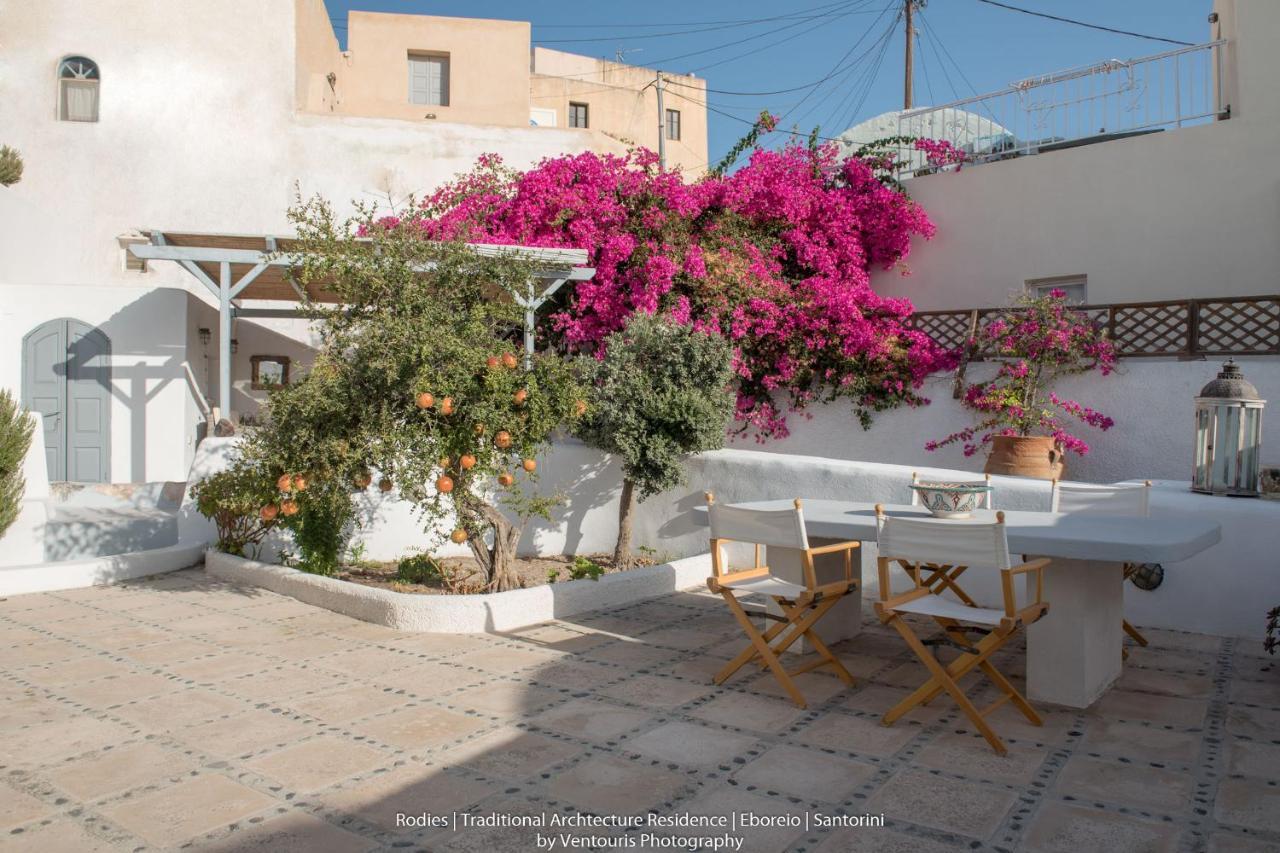Rodies Traditional House Emporio  Luaran gambar