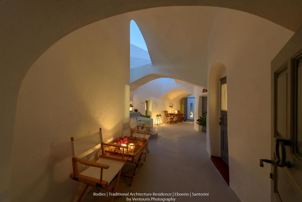 Rodies Traditional House Emporio  Luaran gambar